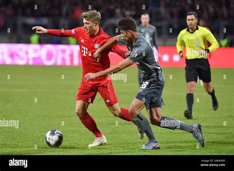 Jann Fiete ARP FC Bayern Munich Action Duels Versus Lukas MUEHL 1