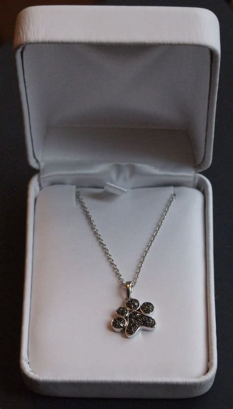 Bringing up Bella: Beautiful Black Diamond Necklace - Auction Starts Now!