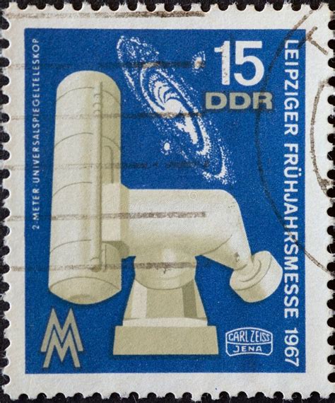 Alemania Ddr Alrededor De 1967 Un Sello Postal De Alemania Gdr Que