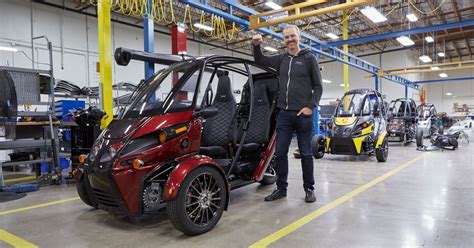 Arcimoto FUV 75 MPH electric tricycle is finally entering production