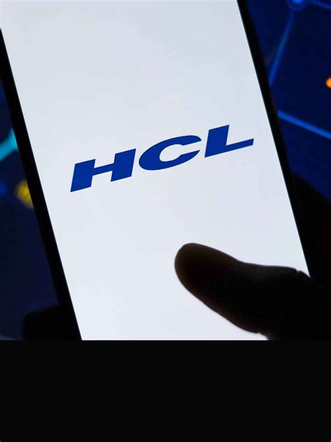 HCL Tech Share Price: Is HCL Tech Stock Headed For A Correction?