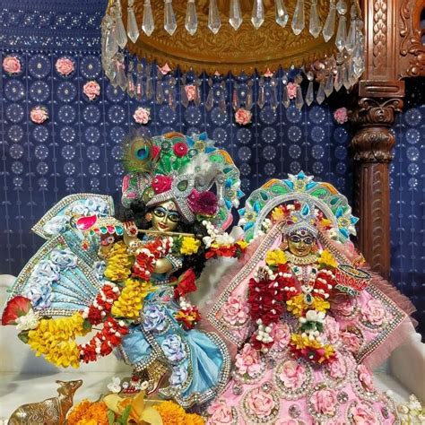 Today S Shringar Darshan Of Sri Sri Radha Madan Mohan Ji And Srimati Radha Rani At Iskcon