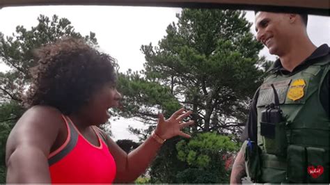 This Woman Could Hardly Contain Herself After Being Pulled Over By A Hot Cop