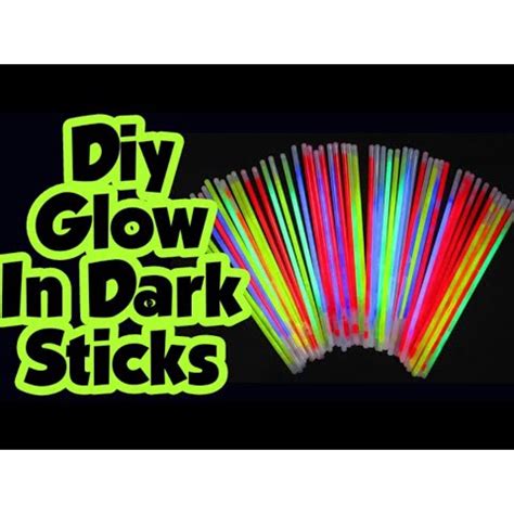 50 Pcs Glow In The Dark Colorful Light Neon Glowsticks Sticks Stick