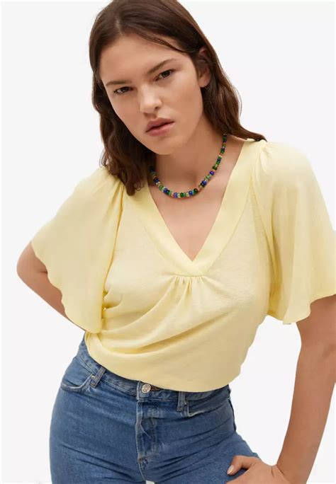 Buy Mango V Neck Flowy Top 2024 Online Zalora Philippines