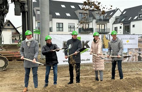 Spatenstich für neue Grundschule in Burlafingen Stadt Neu Ulm