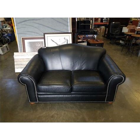 BLACK LEATHER SOFA - Big Valley Auction