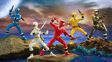 The Alien Rangers Are Coming To The Power Rangers Lightning Collection
