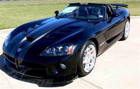 DODGE VIPER CONVERTIBLE - dodge-viper-convertible_black_1.jpg