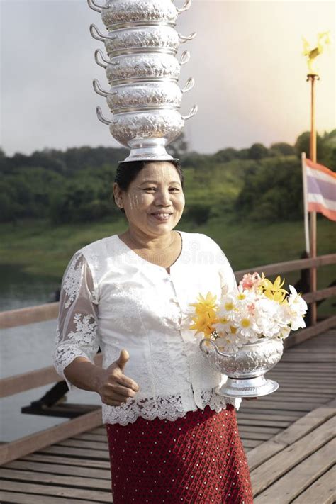 Thai People are Offering Food To Buddhist Monks, Sangklaburi ...