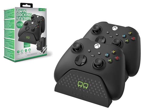 Venom Vs2881 Xbox Series S X And One Black Twin Docking Station 2 Batteries X1 Xsx Raktáron