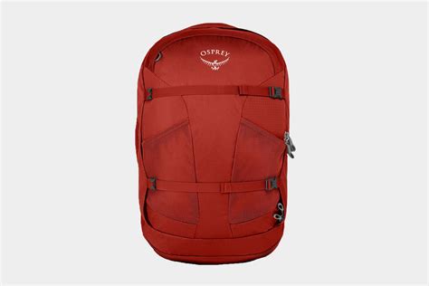 Osprey Farpoint 40 Review (Small & Large) | Pack Hacker