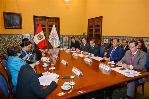 Cancillería Perú on Twitter En reunión posterior con los equipos de