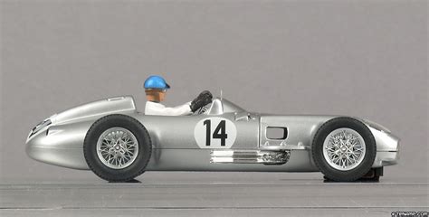 Cartrix 0912 Mercedes Benz W196 No14 Karl Kling British Grand Prix 1955