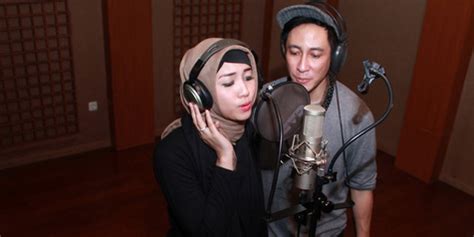 Duet Maut Paundrakarna Ade Andrini Siap Ramaikan Musik Indonesia