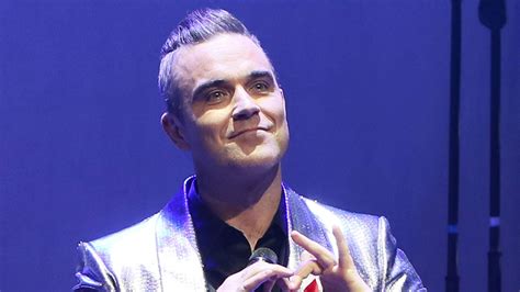 Robbie Williams is working with David Walliams on an amazing new ...