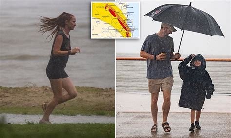 Queensland Weather Monster Supercell Storm Smashes Australia S East