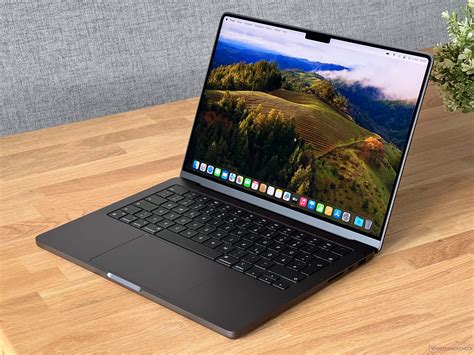 Apple Macbook Pro M Max Review The Fastest Cpu In A Inch