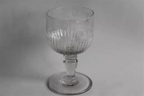 GRAND VERRE À pied godronné soufflé gravé Souvenir 67799 EUR 59 00