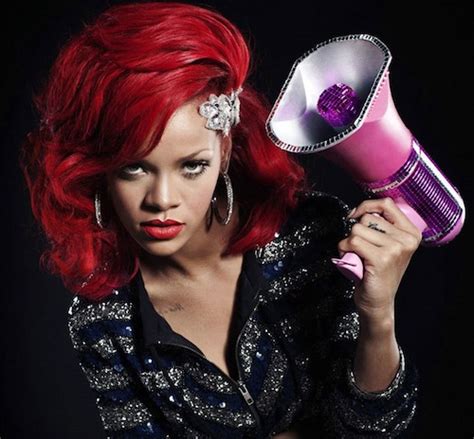 Identity Ink Rihanna S Sex Life Non Existent