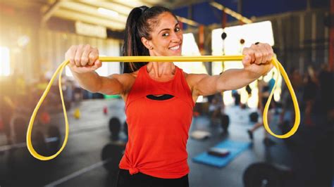 Pros And Cons Of Strength Training And Resistance Training Healthshots