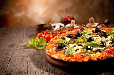 Comida Pizza Aceitunas Tomates Fondo De Pantalla HD Wallpaperbetter