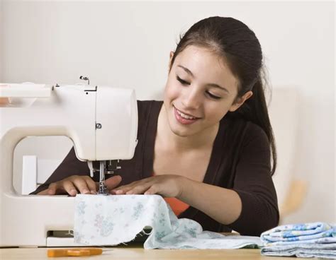 Sewing Sew Stock Photos Royalty Free Sewing Sew Images Depositphotos®