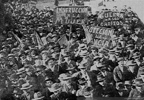 Marcha En Conmemoración Del 1º De Mayo 1912 Memoria Chilena