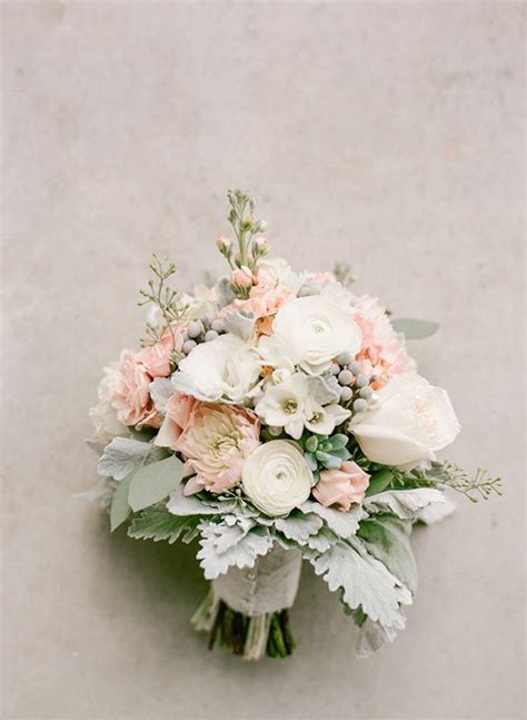 Pastels Flowers – Beautiful Flower Arrangements and Flower Gardens