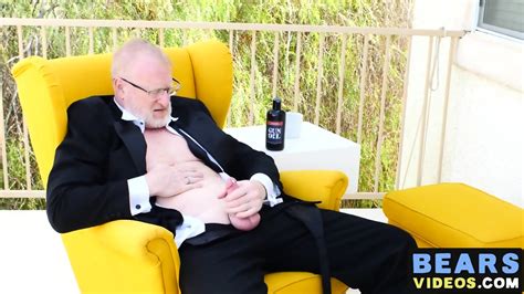 Mature Bear Rusty McMann Masturbates Passionately Solo