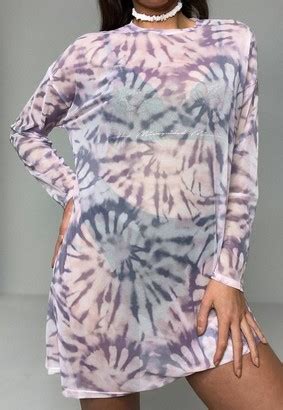 Bella Hadid Goes TOPLESS As She Puts On A Very Risque Display Wearing G String Bikini Bottoms