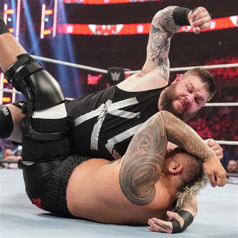 Kevin Owens Vs Solo Sikoa Raw March Wwe Photo