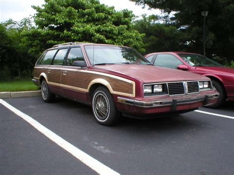 Pontiac 6000 Station Wagon - Top 12 Videos & 81 Images