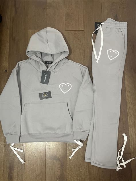 Carsicko Sexy Grey Signature Tracksuit Garmzplug