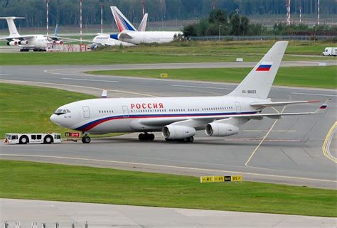 Ilyushin Il-96 300 - Price, Specs, Photo Gallery, History - Aero Corner