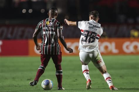 Veja Fotos De S O Paulo X Fluminense Pelo Brasileir O Gazeta Esportiva