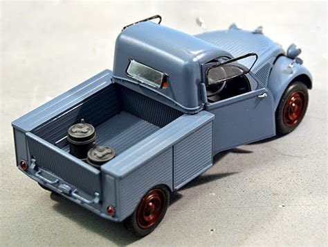 Scale Model News CITROEN 2CV PICKUP KIT 1 24 SCALE MODEL FROM EBBRO