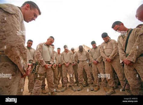 Marines With Weapons Company 1st Battalion 25th Marine Regiment Stock