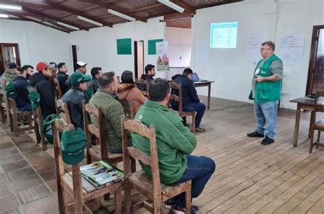 Produtores Rurais Se Preparam Para Ingressar Na Associa O De Piscicultores