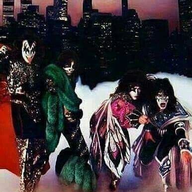 Pin By Ron Ank On Kiss Kiss Band Vintage Kiss Kiss Army