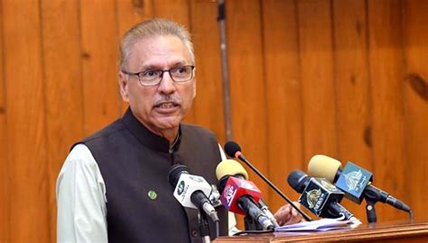 PTI Urges President Alvi To Announce Election Date