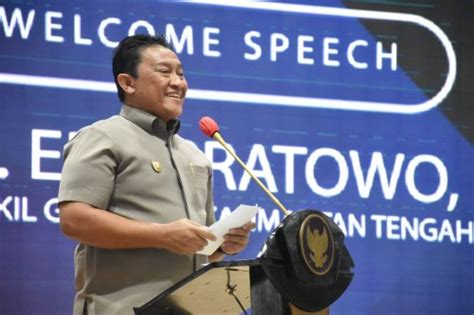 Setda Prov Kalteng Wagub Edy Pratowo Buka Forum Koordinasi Dan