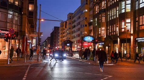 Berlin Brandenburg Grüne fordern Rundum Grün Ampel in Kreuzberg