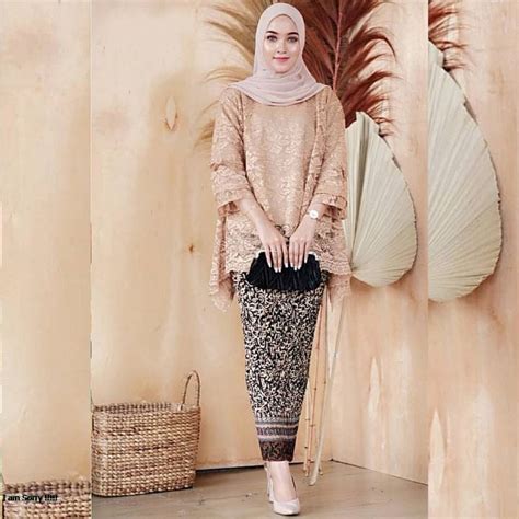 Jual Kebaya Brukat Bianca Dan Rok Plisket Setelan Kebaya Modern Set