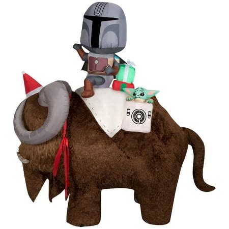 STAR WARS CHRISTMAS BLOW UP CLEARANCE