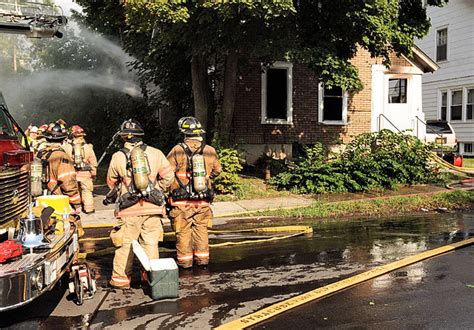 Update Five Escape From Syracuse House Fire