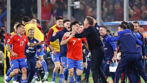 La Roja Derrotó 2 0 A Perú Y Sumó Sus Primeros 3 Ptos En Estas