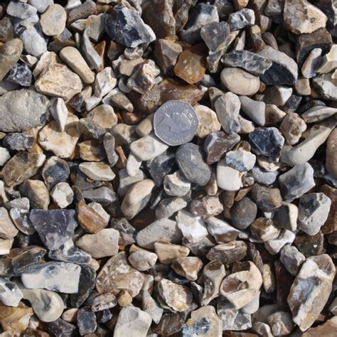 Deco Pak Moonstone Gravel Mix Available From Easypave Yorkshires