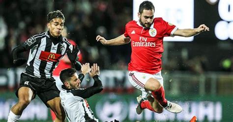 Benfica Toma La Cima De La Liga De Portugal