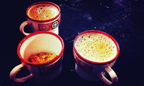 Sarak Pe Karak chai - Recipestable